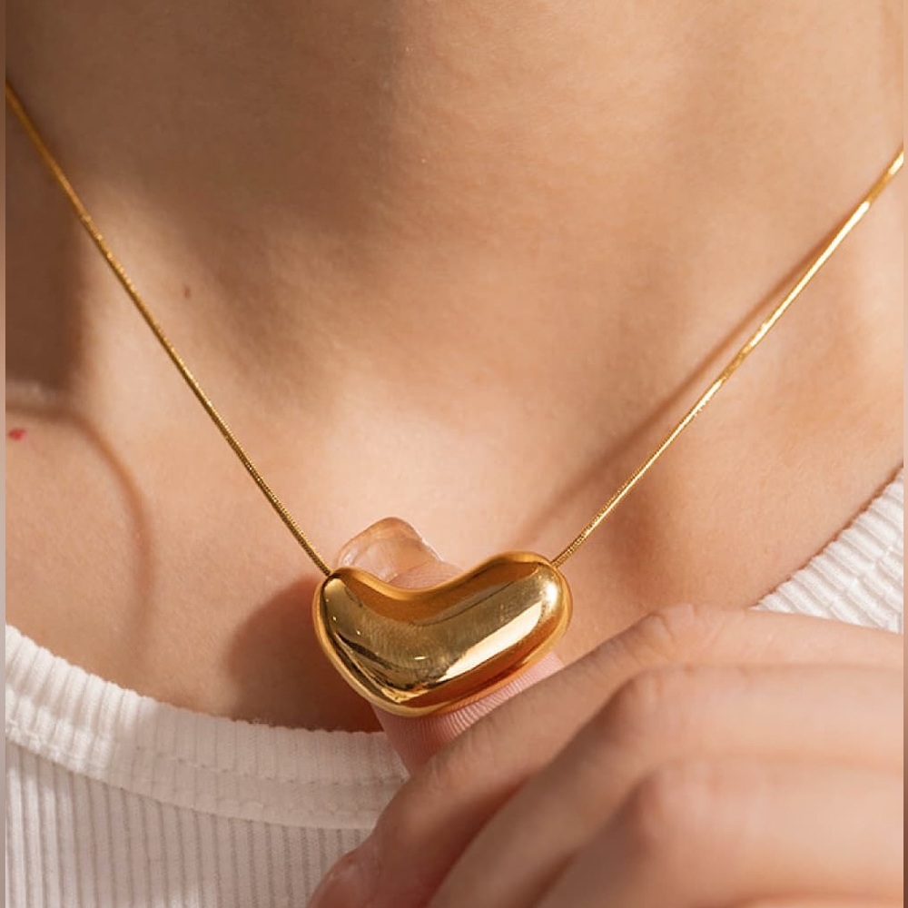 18K Gold Plated Stainless Steel Heart Shape Simple Pendant Necklace